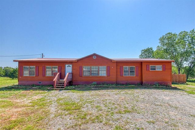 13700 Iron Road, Mcloud, OK 74851