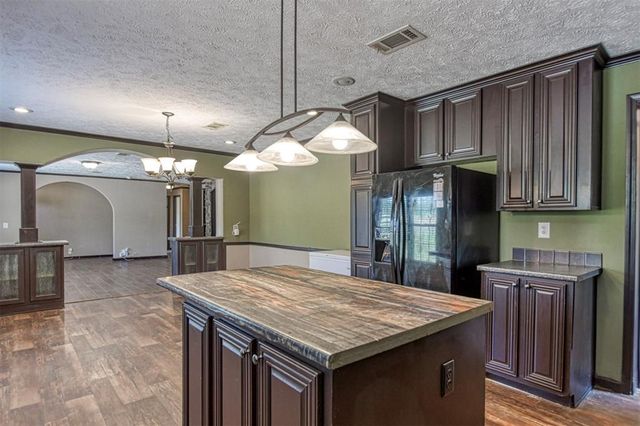 13700 Iron Road, Mcloud, OK 74851