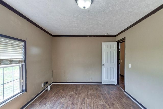 13700 Iron Road, Mcloud, OK 74851