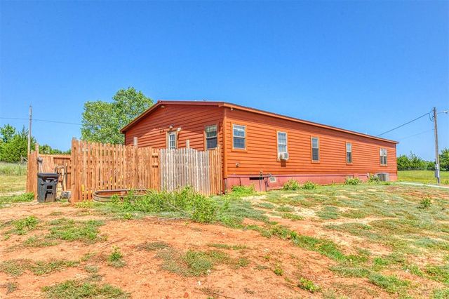 13700 Iron Road, Mcloud, OK 74851