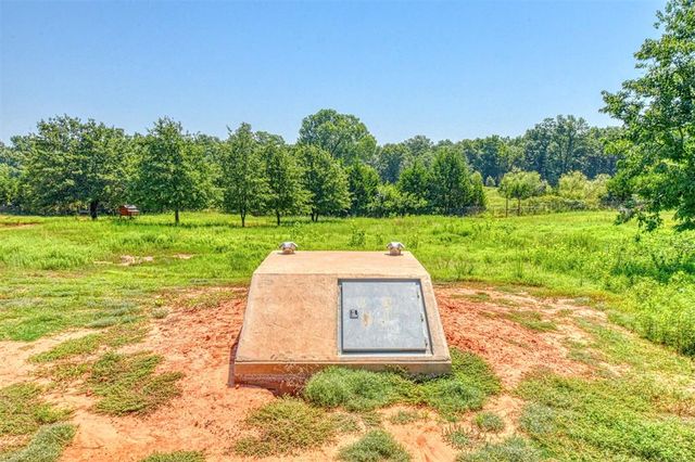 13700 Iron Road, Mcloud, OK 74851