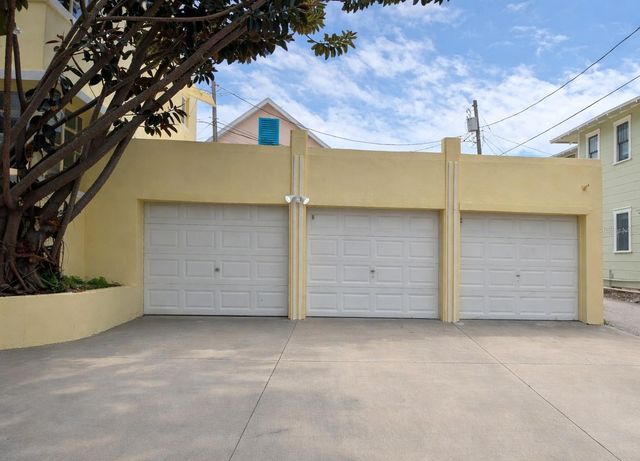 520 N 11TH AVENUE N 3, St Petersburg, FL 33701