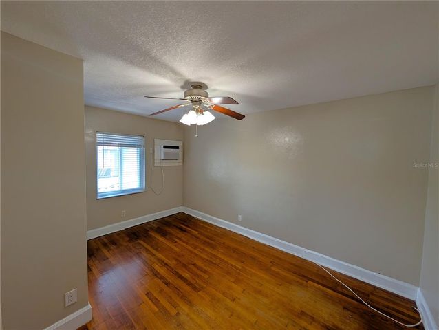 520 N 11TH AVENUE N 3, St Petersburg, FL 33701