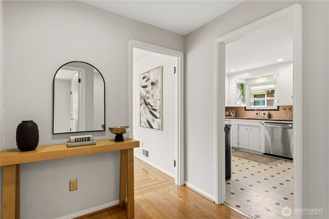 4414 NE 65th Street, Seattle, WA 98115
