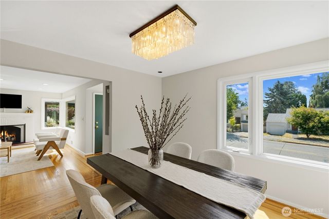 4414 NE 65th Street, Seattle, WA 98115