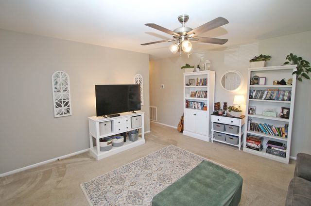 215 Mandalay Road, Lexington, KY 40504