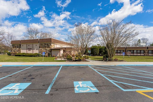 954C Aberdeen Drive C, Lakewood, NJ 08701