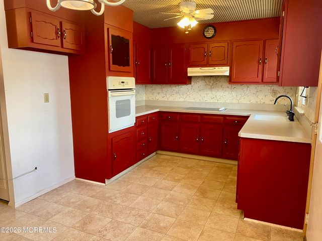 954C Aberdeen Drive C, Lakewood, NJ 08701