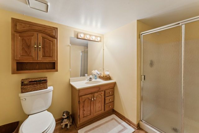 384 E Montrose Avenue, Wood Dale, IL 60191