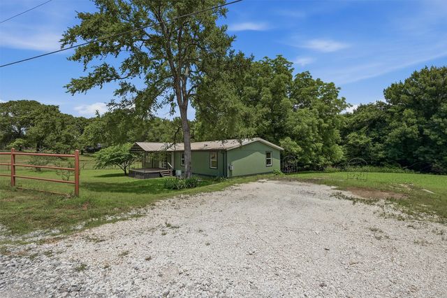 150 Gilbreath Road, Sadler, TX 76264