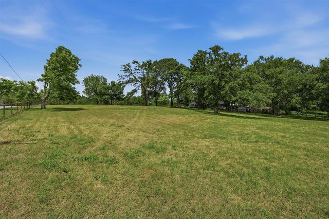 150 Gilbreath Road, Sadler, TX 76264