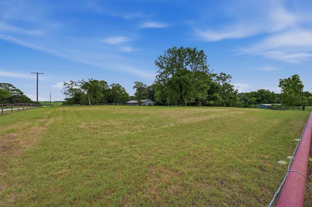 150 Gilbreath Road, Sadler, TX 76264