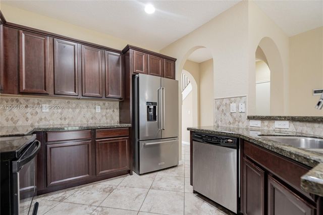 27621 SW 139th Place, Homestead, FL 33032