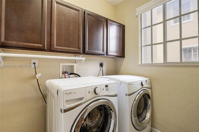 27621 SW 139th Place, Homestead, FL 33032