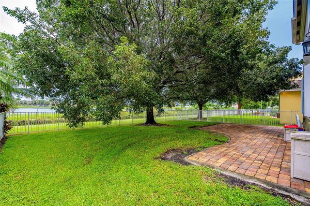 27621 SW 139th Place, Homestead, FL 33032