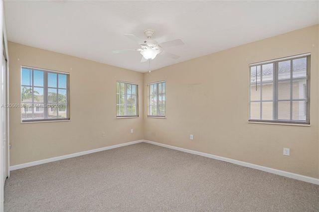 27621 SW 139th Place, Homestead, FL 33032