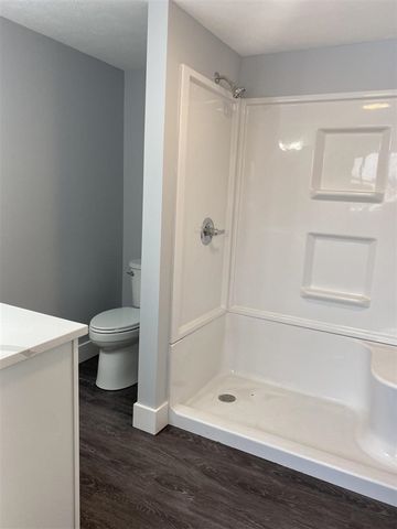 105 40th Avenue, Six Lakes, MI 48886