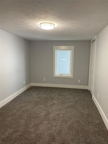 105 40th Avenue, Six Lakes, MI 48886