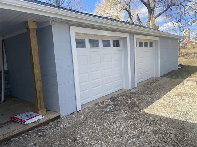 105 40th Avenue, Six Lakes, MI 48886