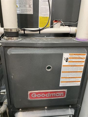 105 40th Avenue, Six Lakes, MI 48886