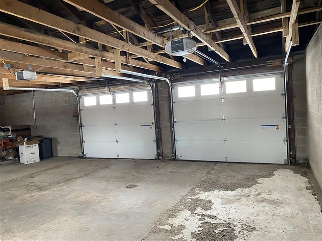 105 40th Avenue, Six Lakes, MI 48886