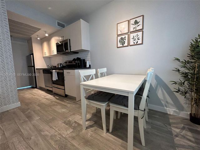 1035 Euclid Avenue 27, Miami Beach, FL 33139