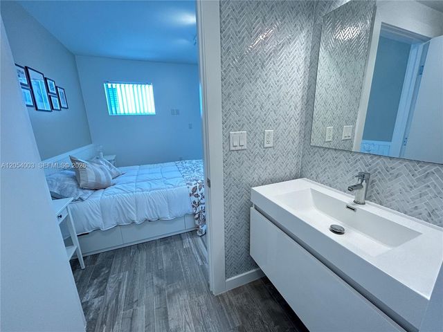 1035 Euclid Avenue 27, Miami Beach, FL 33139
