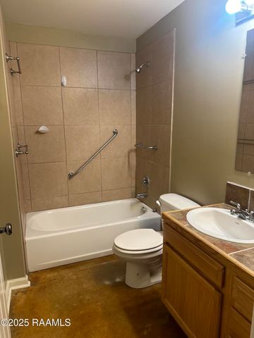 1422 Southport Boulevard Apt A, New Iberia, LA 70560