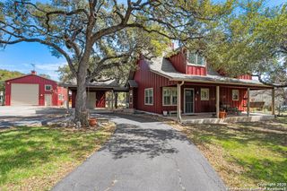 2365 LAKESHORE DR, Canyon Lake, TX 78133