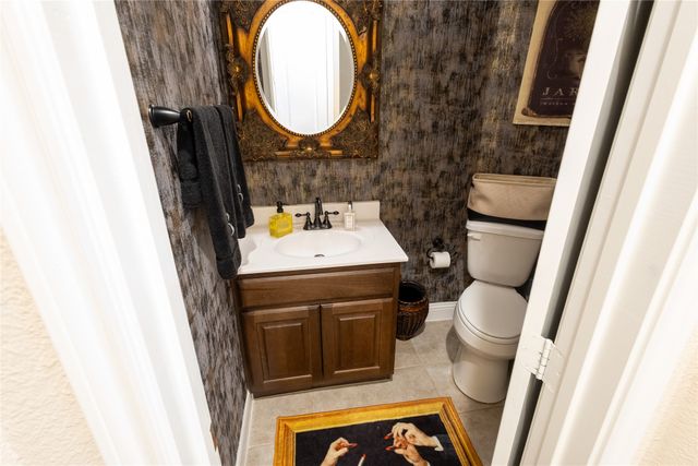 2711 Fleur De Lis Lane, Grand Prairie, TX 75054