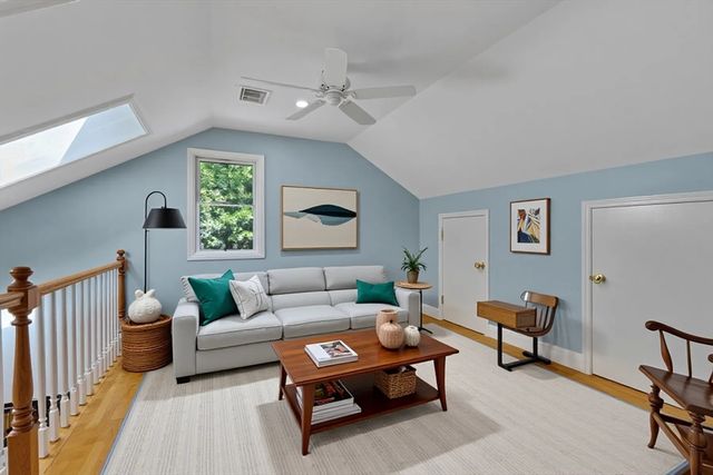 290 Mendell Rd, Rochester, MA 02770