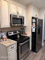 2 Wild Turkey Way G, Manalapan, NJ 07726