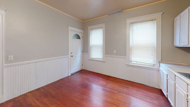 8 Olmstead St 2, Boston, MA 02130