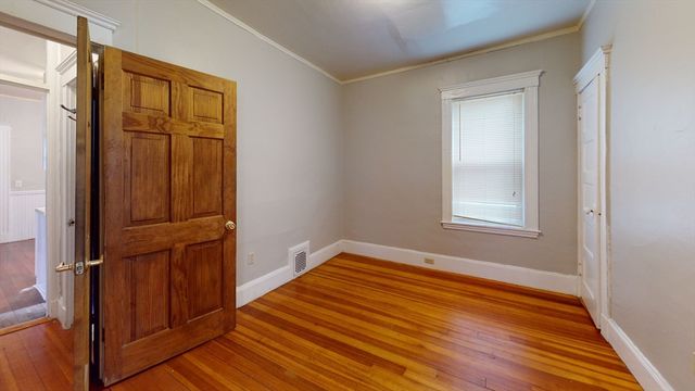 8 Olmstead St 2, Boston, MA 02130