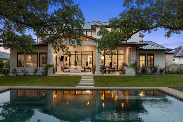 7516 Davenport Divide RD, Austin, TX 78738