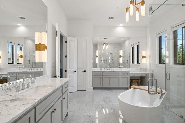 7516 Davenport Divide RD, Austin, TX 78738