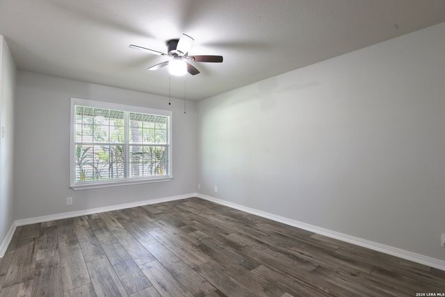 10726 GREEN TRAIL DR, San Antonio, TX 78223
