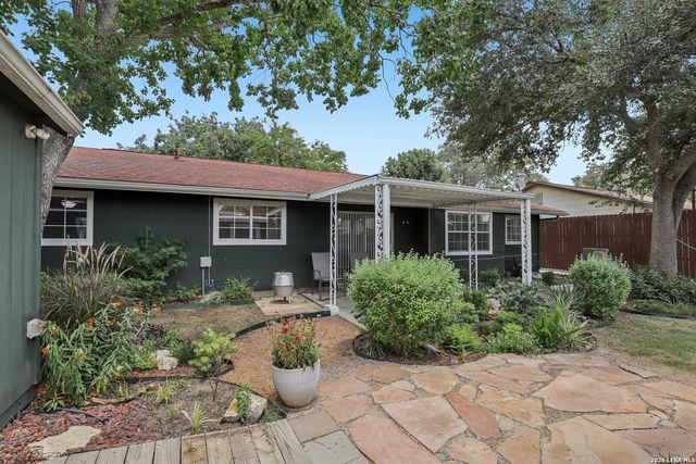 10726 GREEN TRAIL DR, San Antonio, TX 78223