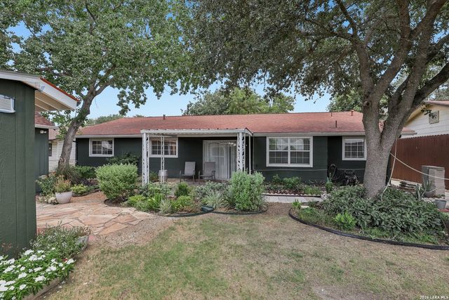 10726 GREEN TRAIL DR, San Antonio, TX 78223
