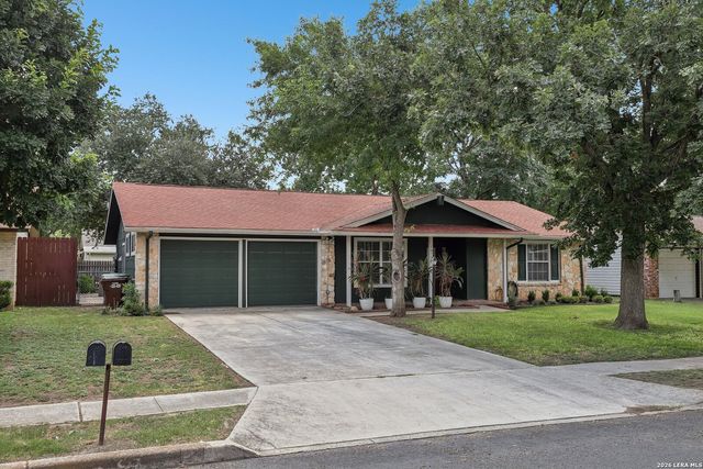 10726 GREEN TRAIL DR, San Antonio, TX 78223