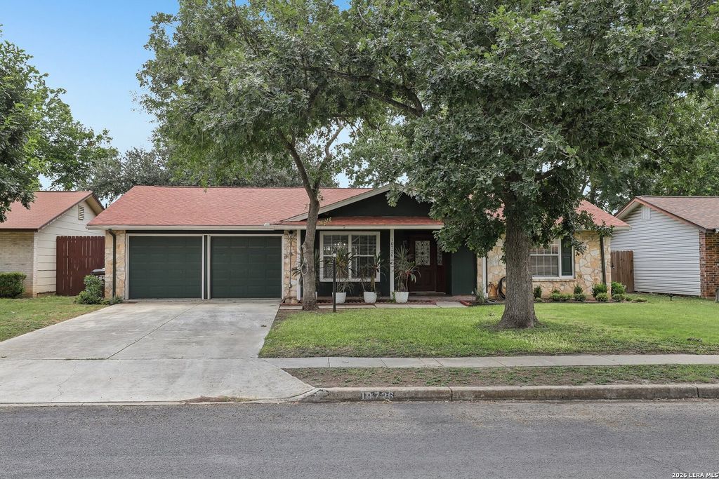 10726 GREEN TRAIL DR, San Antonio, TX 78223