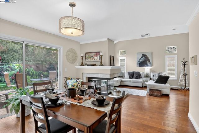 214 Bellflower Dr, San Ramon, CA 94582