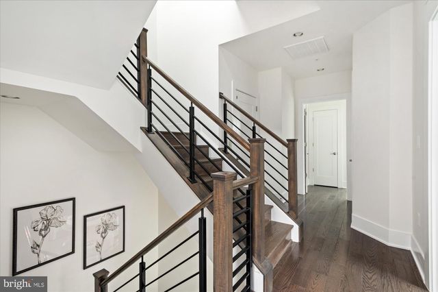 3635 CHEVY CHASE LAKE DR, Chevy Chase, MD 20815