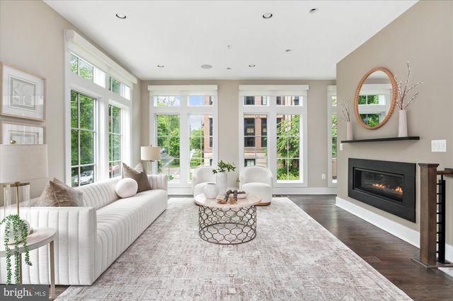 3635 CHEVY CHASE LAKE DR, Chevy Chase, MD 20815