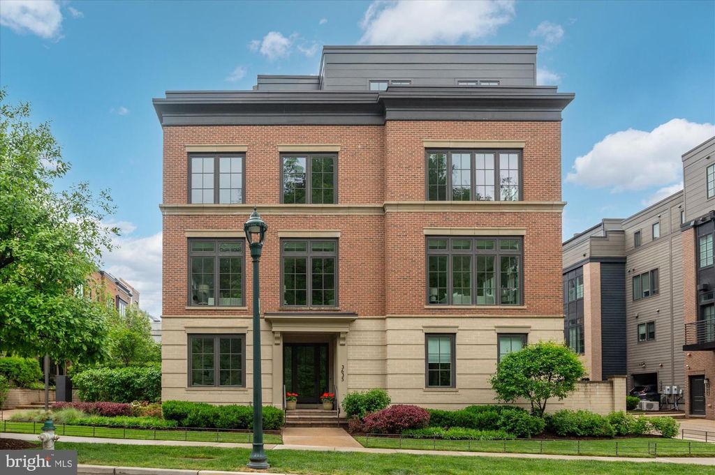 3635 CHEVY CHASE LAKE DR, Chevy Chase, MD 20815