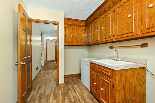 6740 Kings Grant Way, Dalzell, SC 29040