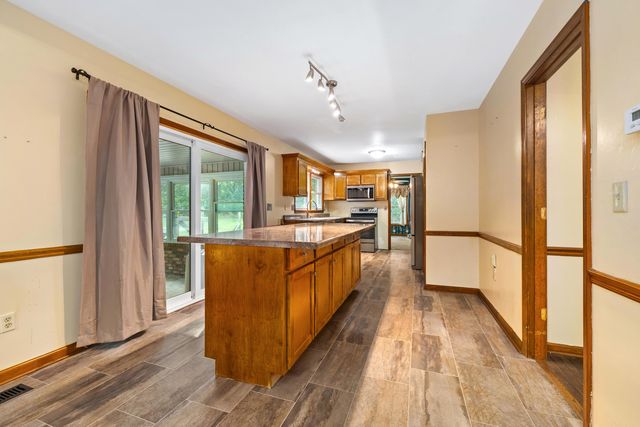 6740 Kings Grant Way, Dalzell, SC 29040