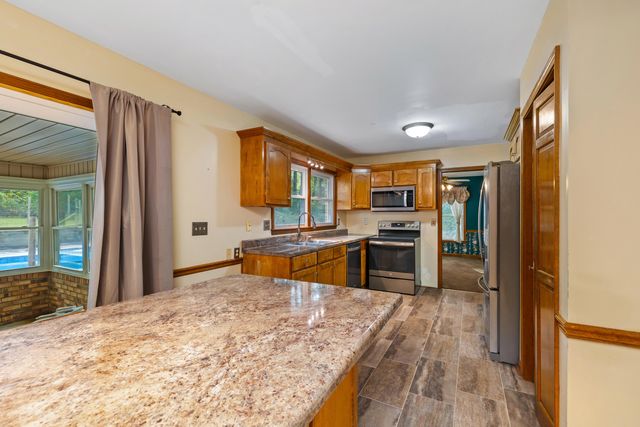 6740 Kings Grant Way, Dalzell, SC 29040