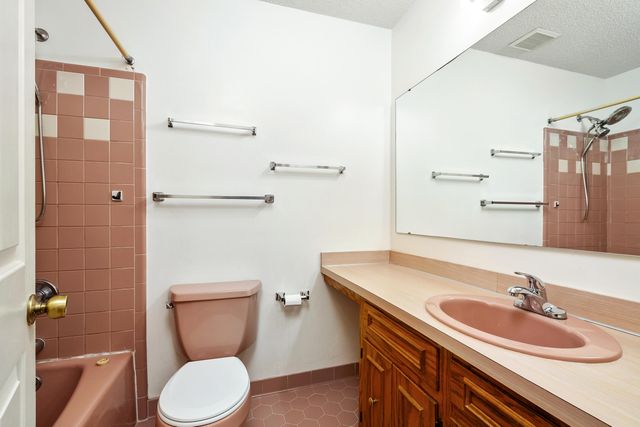 6740 Kings Grant Way, Dalzell, SC 29040