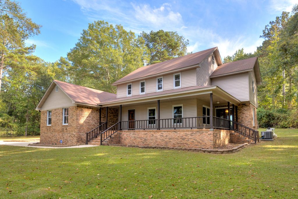 6740 Kings Grant Way, Dalzell, SC 29040